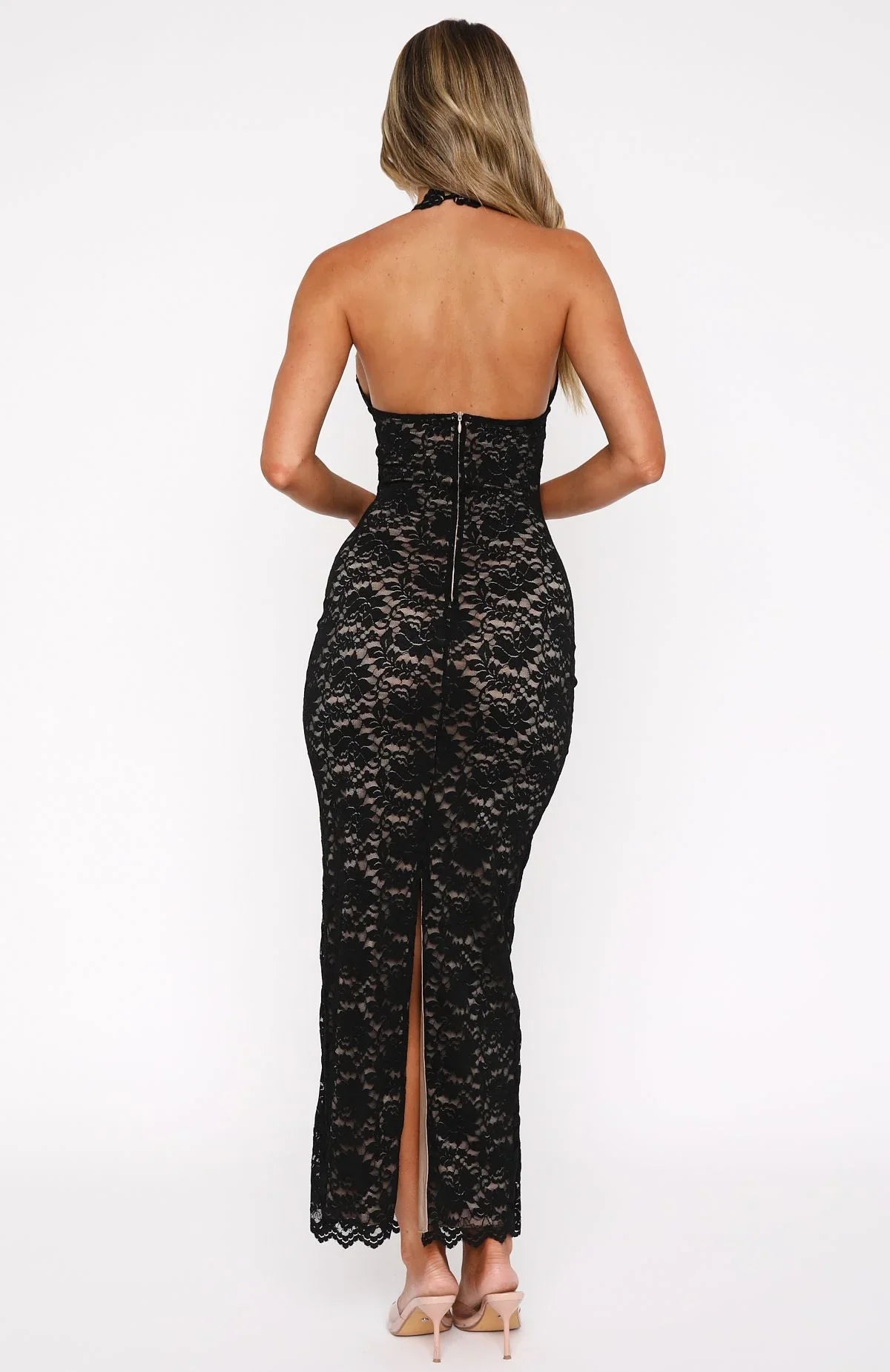 Valeria - Dress lace silouhette