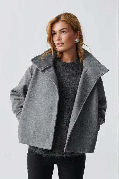 Serena - Signature Jacket
