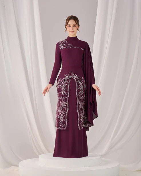 Azra - Embroidered Dress