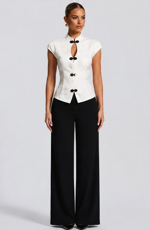 Naomi Mandarin Top