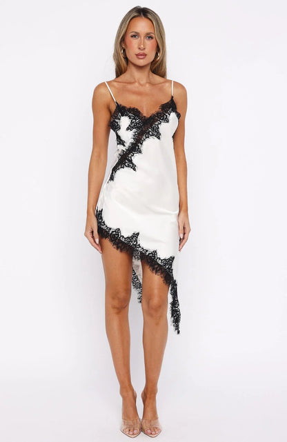 Luna - Top asymmetric lace